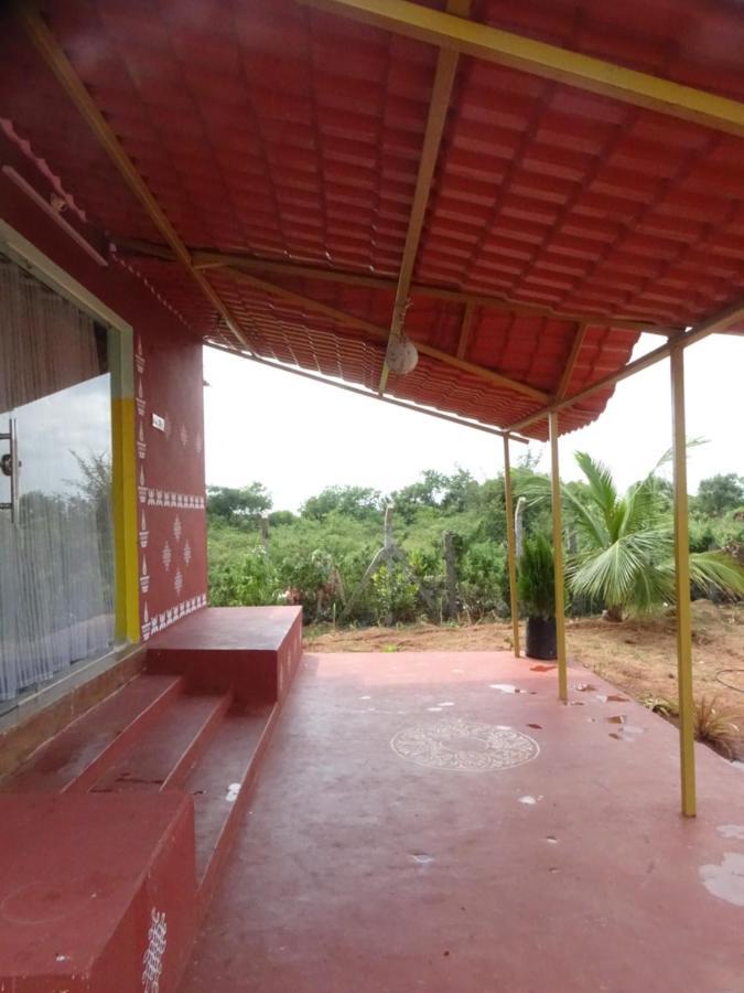 Mangohut Farmhouse Pool Villa Hyderabad Esterno foto